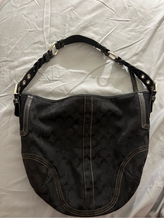 Coach Handbags - Coach Black Signature Hobo Shoulder Bag